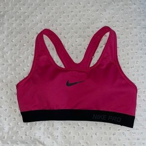 Nike Juniors Sports Bra Size Small